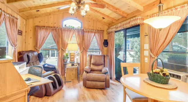 Hike & Fish: Cozy Cabin w/ Patio in Show Low!, Prenota Casa vacanze Show Low Arizona