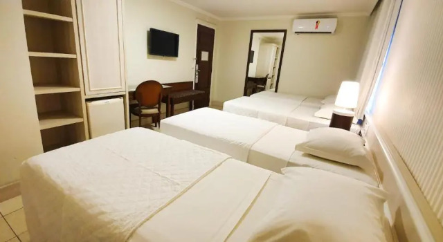 Четырёхместный номер Standard Hotel Villa Mayor Charme