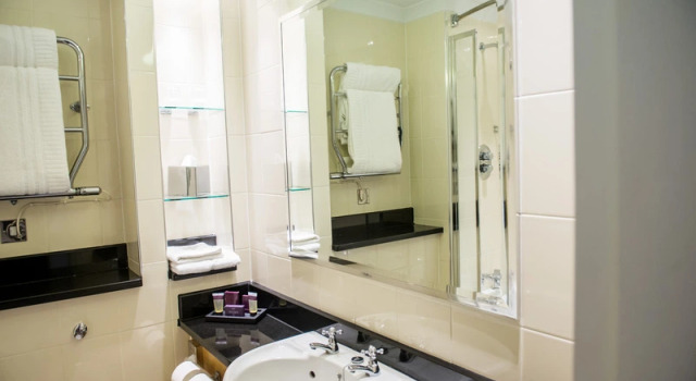 Номер Standard North Lakes Hotel and Spa