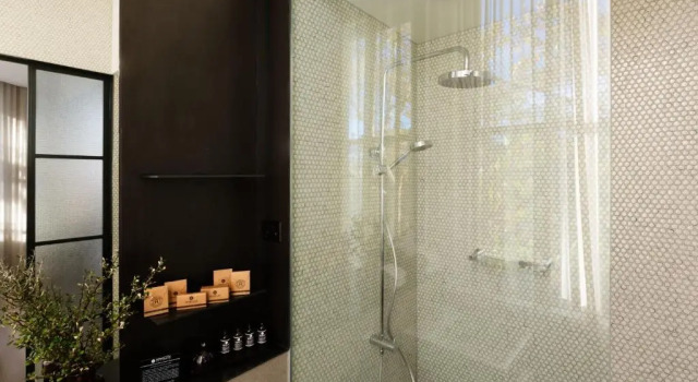 Номер Deluxe Coppersmith Hotel
