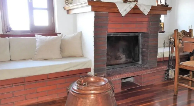 House With 4 Bedrooms In Volos, With Wonderful Sea View, Furnished Terrace And Wifi - 6 Km From The, Book Hotel Makrinítsa 