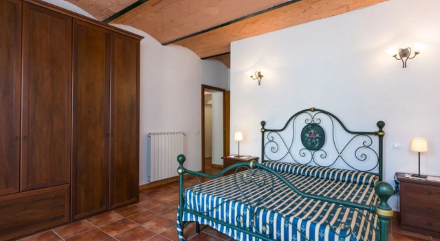 Podere La Madonnina 41297, Забронировать Отель Отели Кастильончелло 3 звезды, 3*