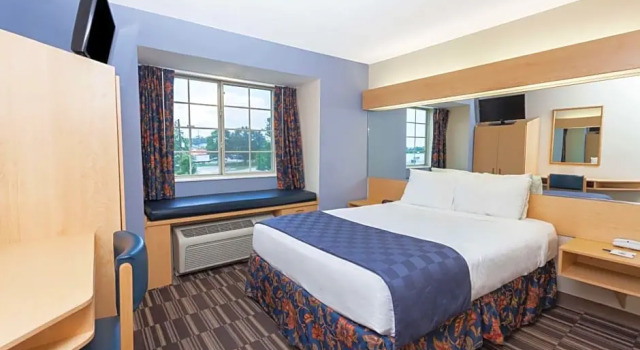 Люкс Microtel Inn & Suites by Wyndham Conyers/Atlanta Area