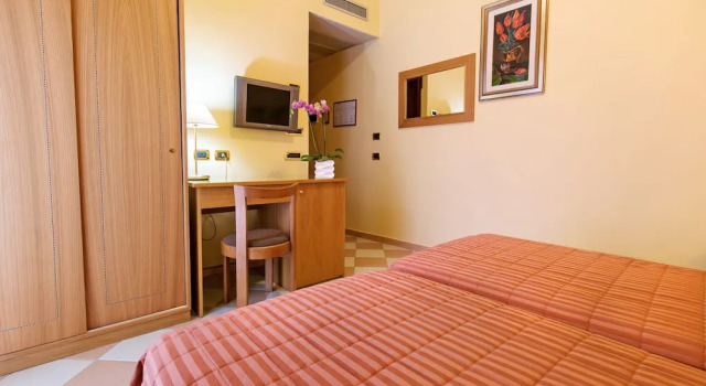 Двухместный номер Standard с балконом Grand Hotel Moon Valley