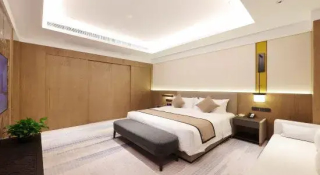 Люкс Superior New Century Hotel Hongze Huaian