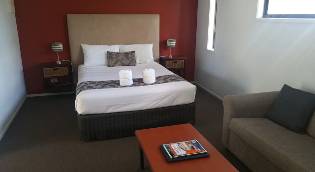 Двухместный номер Standard с балконом Apartments At Glen Isla