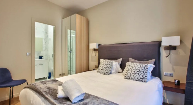 61 - Luxury Parisian Home Sebastopol 2DD, Забронировать Апартаменты/квартира 10-й округ: Республика Париж, рядом с Станция метро Rambuteau