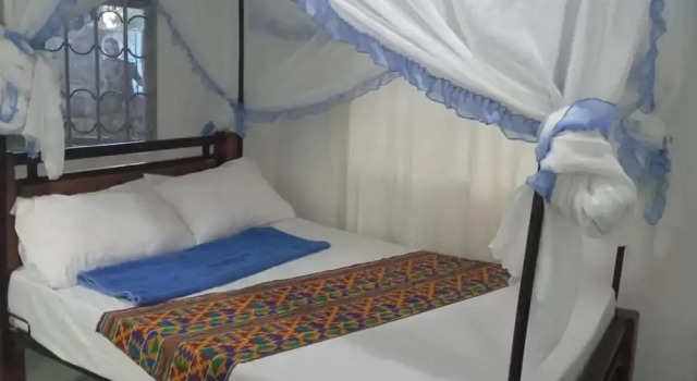 Naap Hotel & Guest House, Book Pension Hoteller i Lodwar med parkering, Parkering