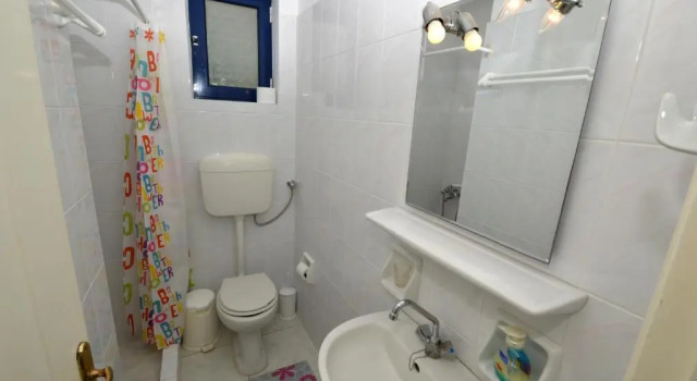 Yiannis Studios, Забронировать Отель Агиа Марина Острова Саронического залива - Аттика