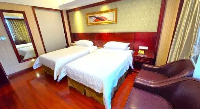 Люкс Deluxe Vienna Hotel Shanghai Wild Animal Park
