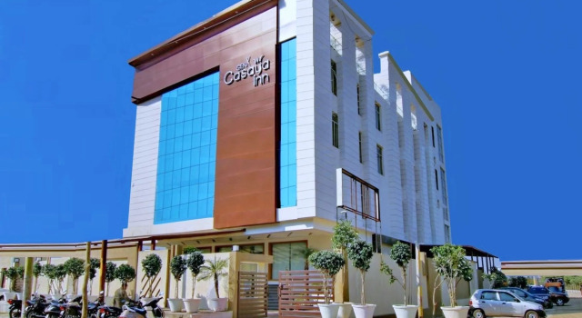 OYO Premium Viraj Khand