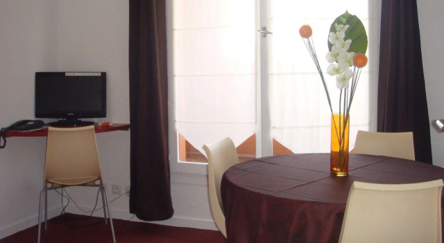 Geneva Residence - Appart Valley, Book Lejlighedshotel Hoteller i Rhône-Alps med parkering, Parkering