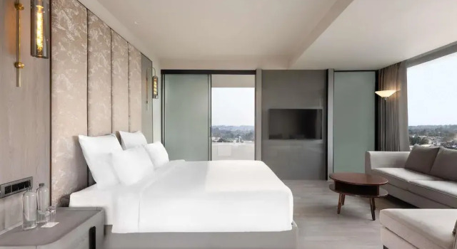 Полулюкс Mercure Chandigarh Tribune Chowk