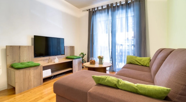 Апартаменты Charming and sweet apartment Vito