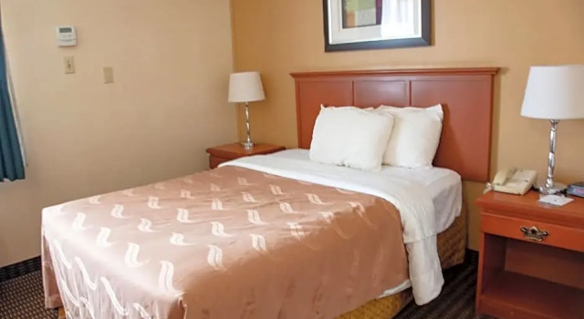 Номер Economy All Stay Suites