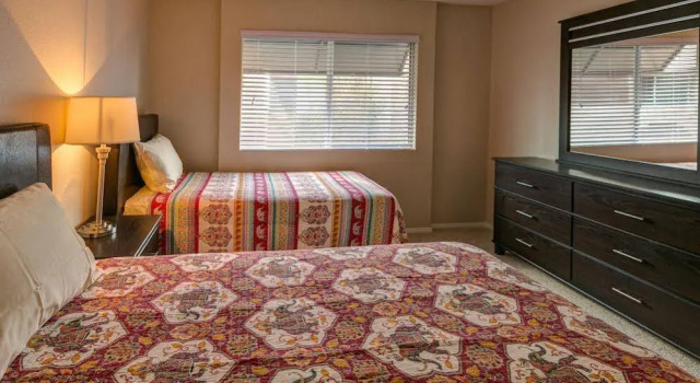 Desert Vacation Apartments by OneFineFlat, Buchen Sie Ferienwohnung Palm Springs Coachella Valley