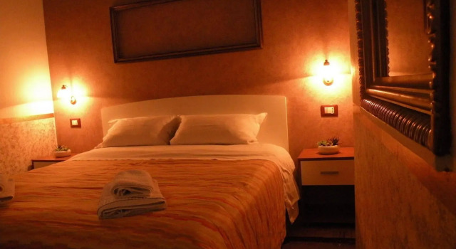 Bed and Breakfast Hostel Josef, Book Hostel / Vandrerhjem Hostels i Palermo, nær Palermo Cathedral, Hostel / Vandrerhjem