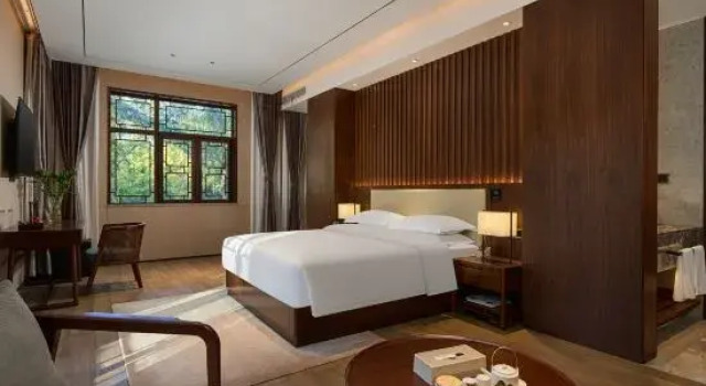 Люкс Floral Lux Guazhou Ancient Ferry Hotel (Yangzhou Zhang Ruoxu Memorial Hall)