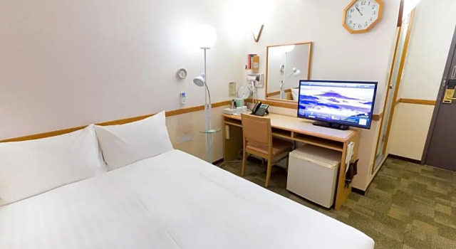Двухместный номер Economy Toyoko Inn Sasebo Ekimae