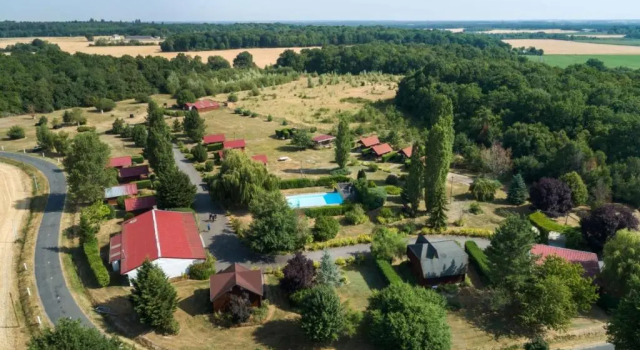Коттедж Les Cabanes Parisiennes - Chalets 1h30 from Paris