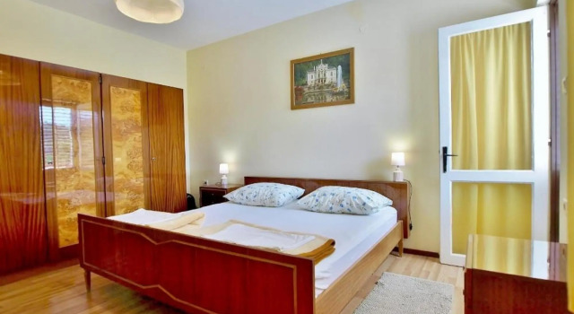 Apartments Ivan, Prenota Appartamento Hotel a Isole Quarnerine con parcheggio, Parcheggio