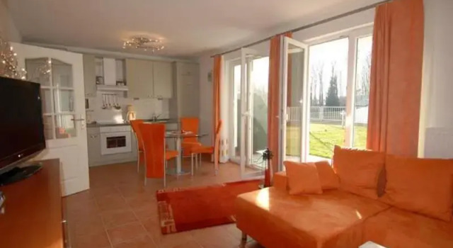 Residenz Falkenberg - Apt. 04, Забронировать Апартаменты/квартира Отели Остзебад-Зеллин с парковкой, рядом с Зеллинский музей янтаря, Парковка