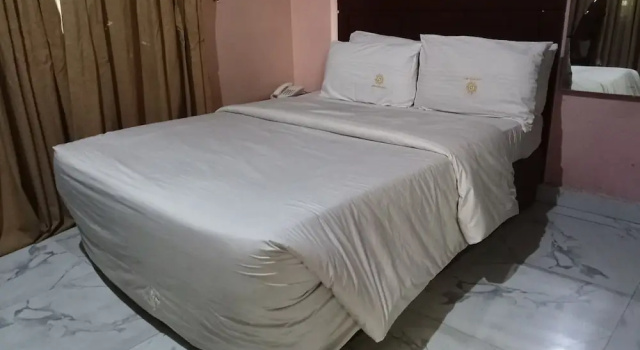 Номер Classic Degok Hotel
