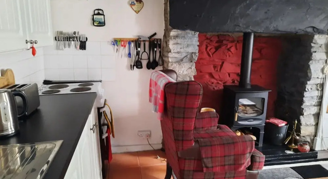 Коттедж 2 Bed House - Sleeps 3 - Pets - Garden - Parking