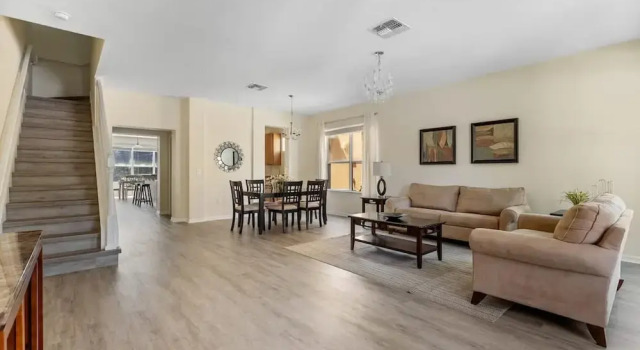 Themed Bedrooms and Large Pool, Varaa Lomakoti Kissimmee Kissimmee