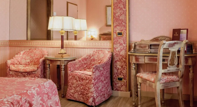 Трёхместный номер Hotel Venezia