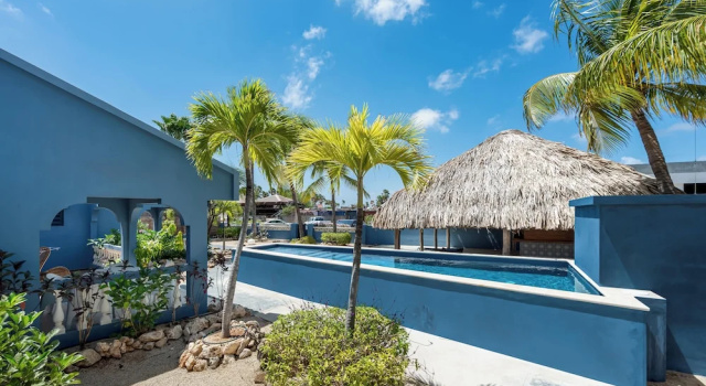 Номер Standard с 2 комнатами с видом на сад Blue Bonaire by Boutique Bonaire Unique Resorts