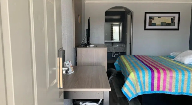 Luxury inn, Забронировать Отель Бизнес-отели Хьюстона, 4* 5*