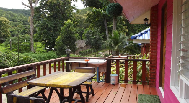 Phuchomjan Resort, Забронировать Курортный отель Пай Мэхонгсон