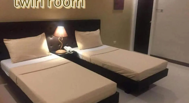 Standardowy dwuosobowy pokój Urbantel Hotel