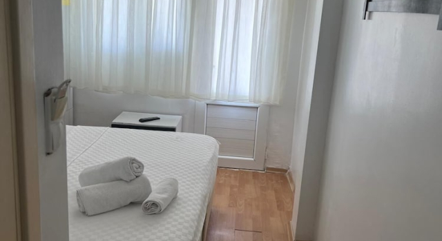 Merkez Pansiyon Sarımsaklı