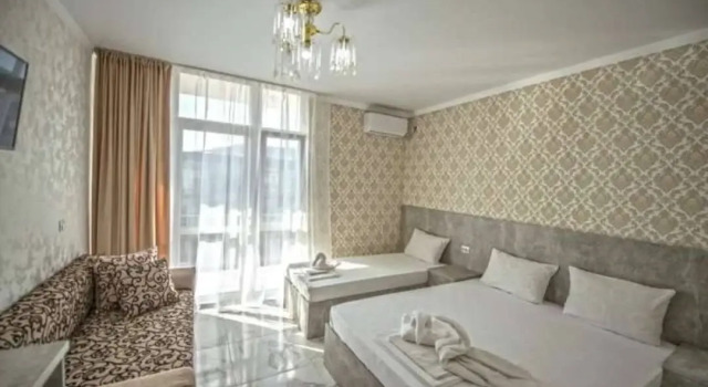 Grand Elif