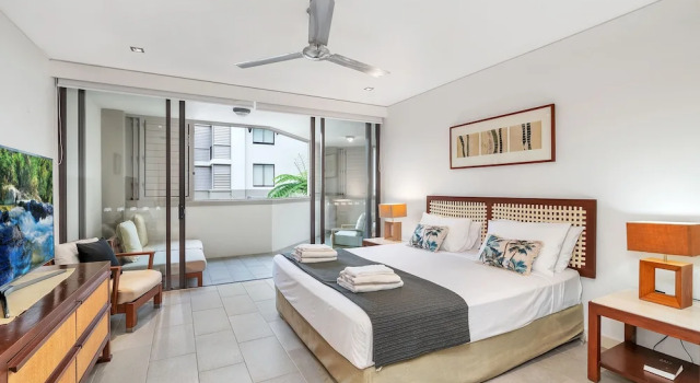 Апартаменты с 3 комнатами с балконом Apartment 316 at Sea Temple Palm Cove