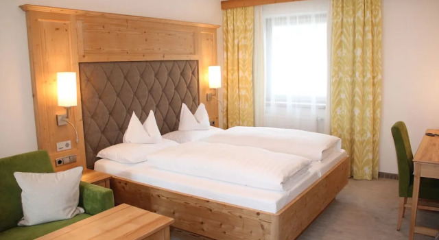 Двухместный номер Deluxe с балконом Hotel Pension Sonnleiten