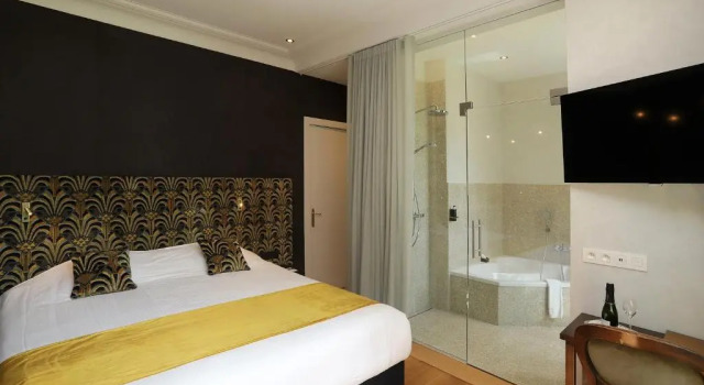 Полулюкс Boutique hotel Shamon