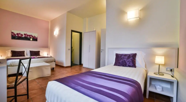 Четырёхместный номер Family Hotel Bella Firenze