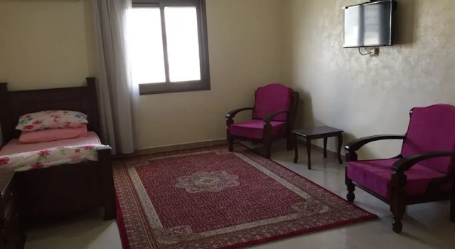 Ikhwa studio apartments -Female guests only-