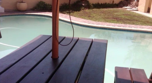 N&A Self-catering Guesthouse, Reservar Hotel Hotéis em Pretoria com piscina, Piscina