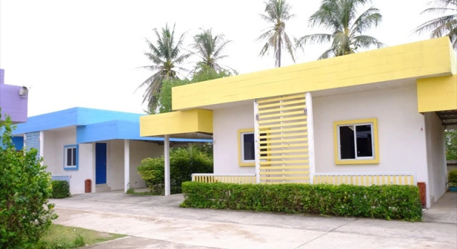 Thiptara Resort, Rezervovat Lázně / Resort Nikhom Phatthana Thajsko