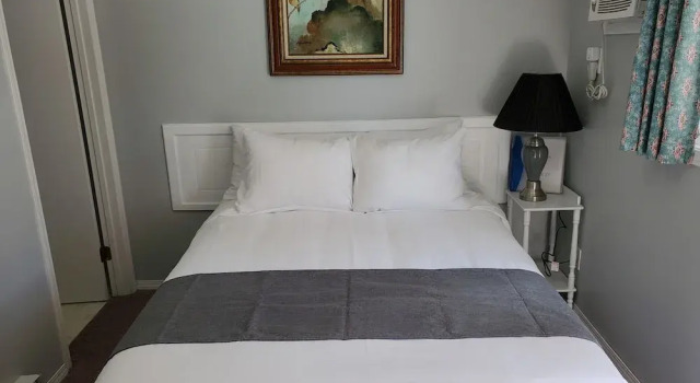 Двухместный номер Economy с балконом Celadon Lodge