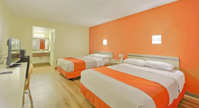 Четырёхместный номер Standard Motel 6-Maple Shade Township, NJ - Philadelphia - Mt Laurel