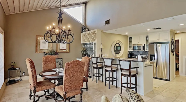 514 Harbor Drive Townhouse #8 3 Bedrooms 2 Bathrooms Townhouse