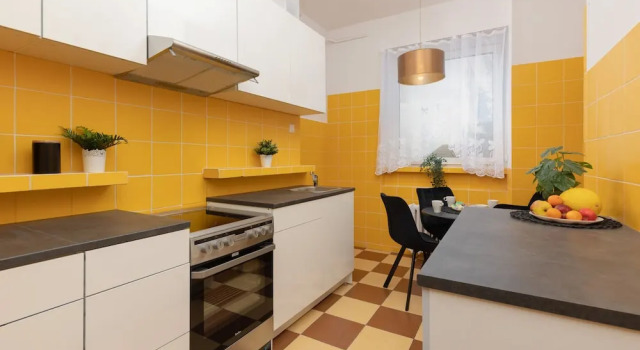 Warsaw Mickiewicza Apartment by Renters, Prenota Appartamento Żoliborz 