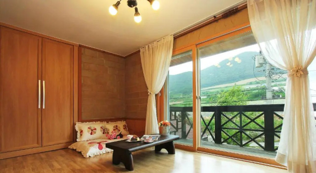 Daegwanryeong Rodem Tree Pension, Boek Hotel Hotels in Gangwon-Do met parkeren, Parkeren