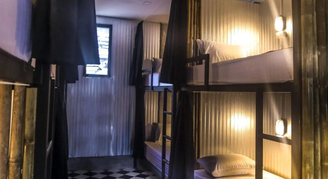 Phanganist Hostel, Забронировать Хостел Отели Южного Таиланда с парковкой, Парковка