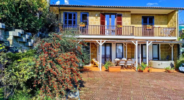 Коттедж villa di charme con piscina e jacuzzi tra Roma e Viterbo